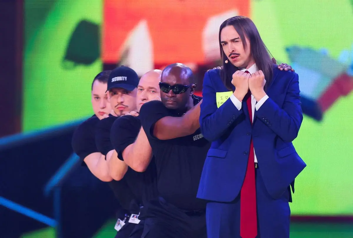 In Italy you don't enjoy Tommy Cash 