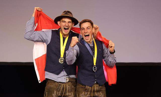 Die niederösterreichischen Betonbauer Jonas Schulner und Oliver Waily krönen sich bei der Berufs-WM in Salzburg zu Weltmeistern.