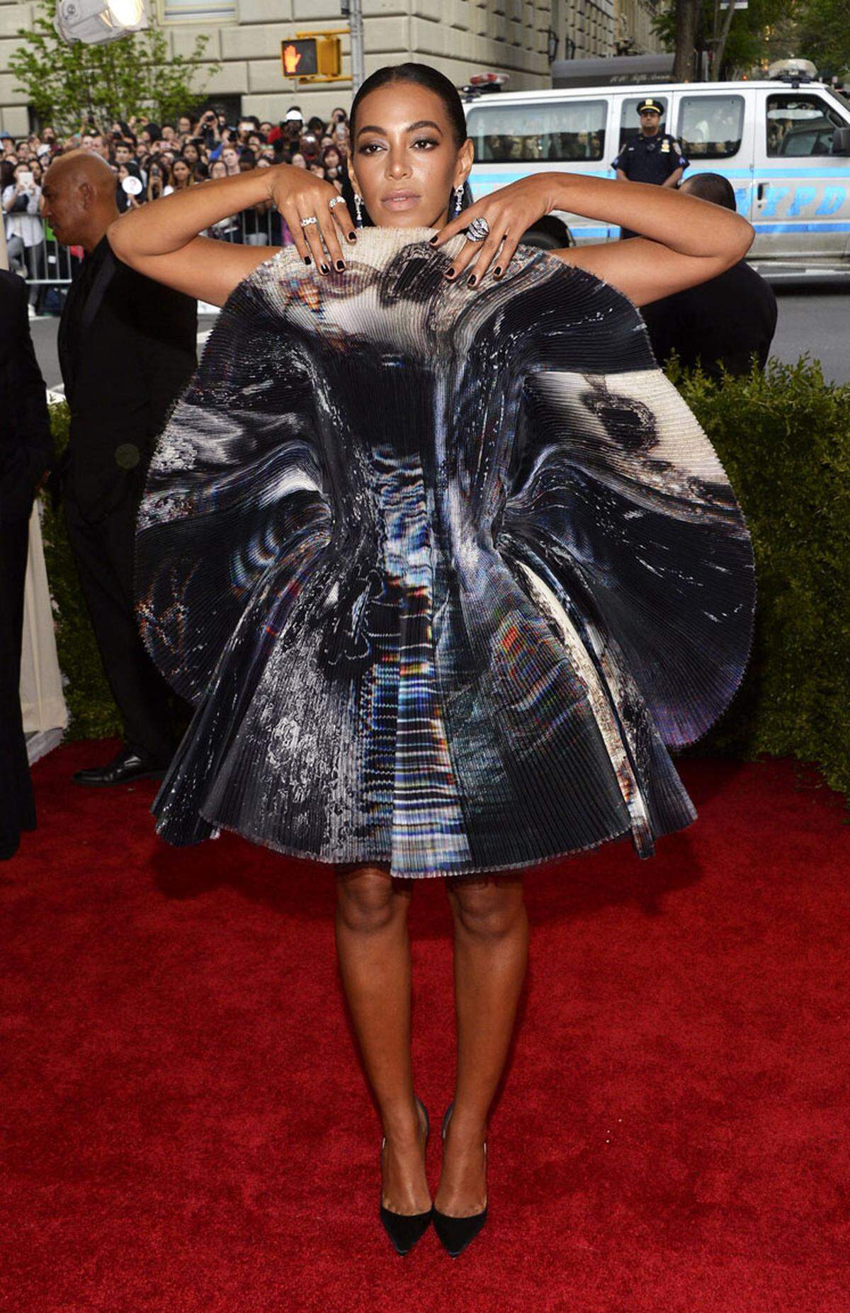 Solange Knowles in Giles.