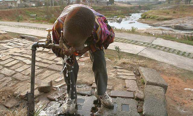 663 Millionen Menschen weltweit haben keinen Zugang zu sauberem Trinkwasser.