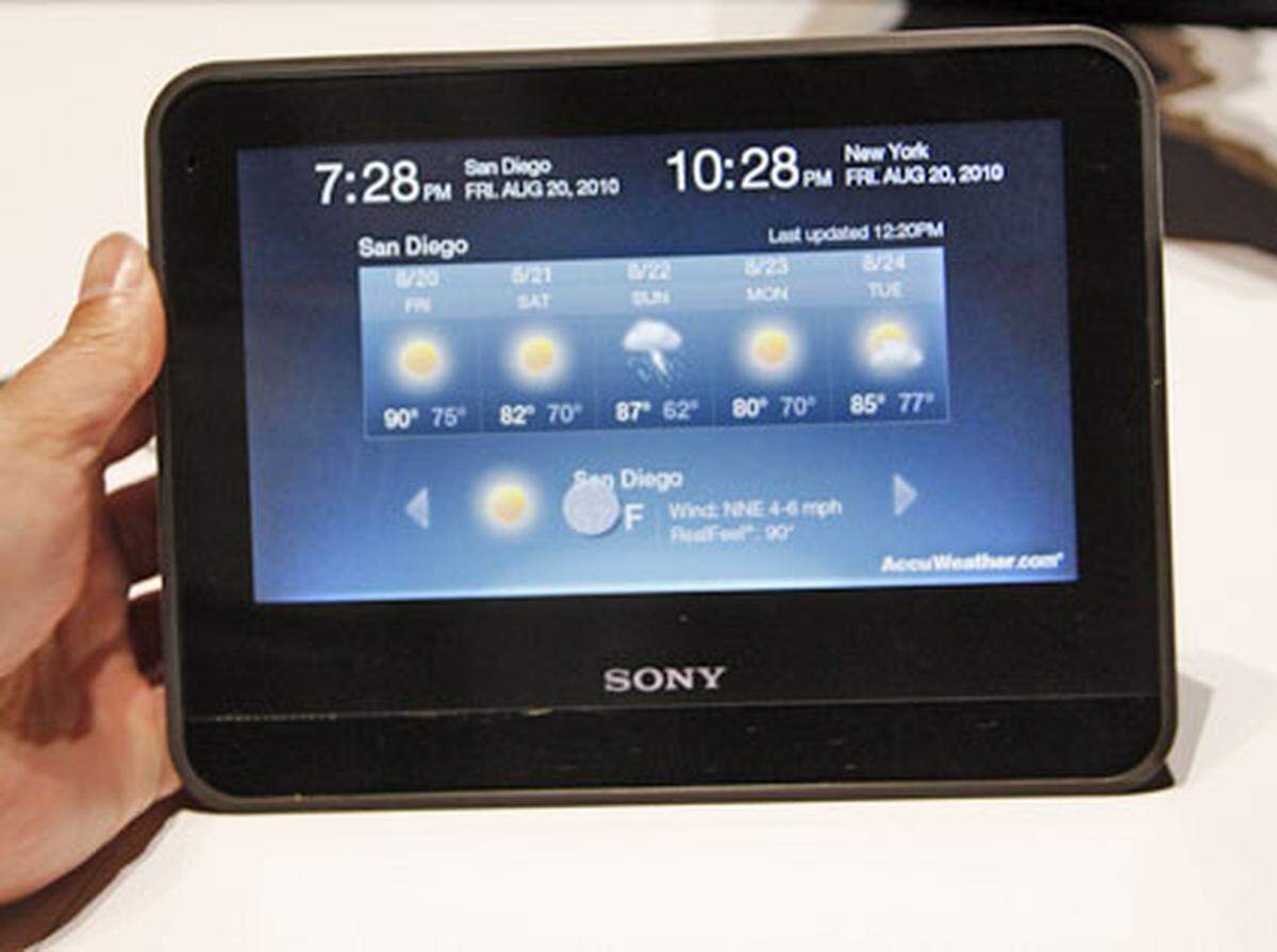 Auch Sony zeigte ein Gerät mit Touchscreen ohne Tastatur - jedoch mit einem völlig anderen Zugang als die Konkurrenz. Das "Dash" ist nicht für unterwegs gedacht, sondern als eine Art Mini-Zweit-PC für daheim.