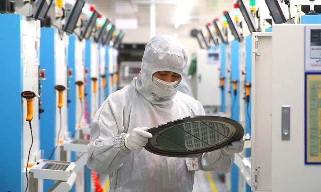 Semiconductor Manufacturing In Jiashan County