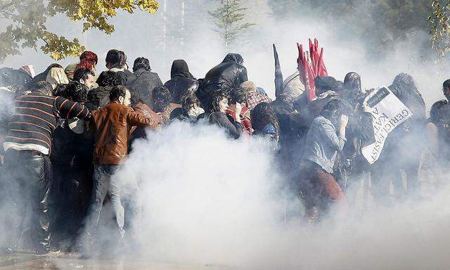 Im Tränengasnebel: Die Istanbuler Proteste im Sommer 2013