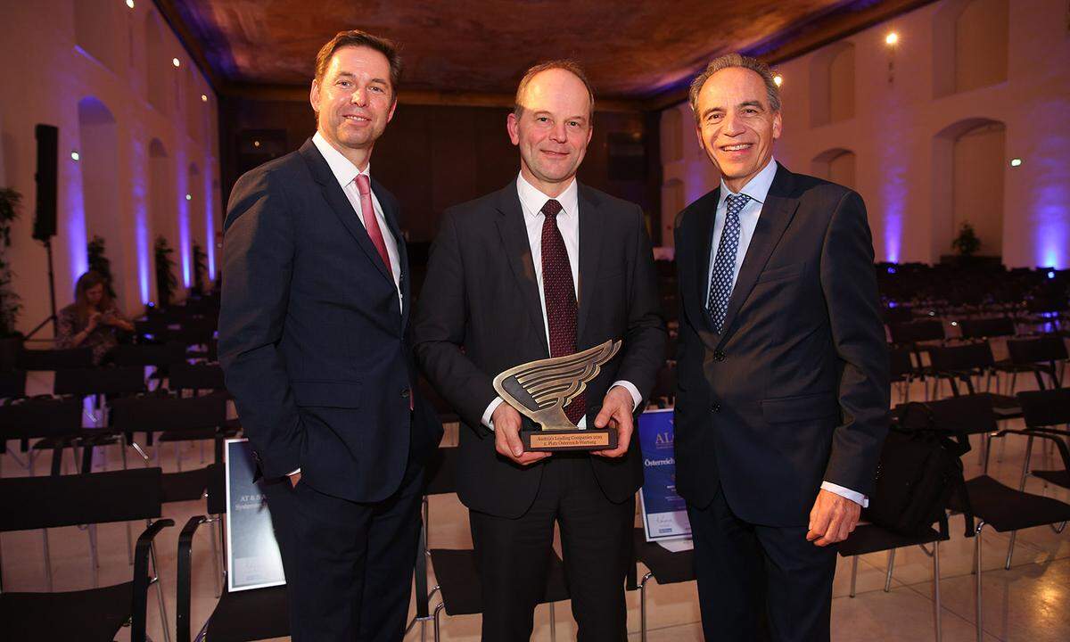 Commerzbank-Geschäftsführer Martin Butollo, AT&amp;S-CEO Andreas Gerstenmayer und Markenartikelverband-Geschäftsführer Günter Thumser (v.l.).