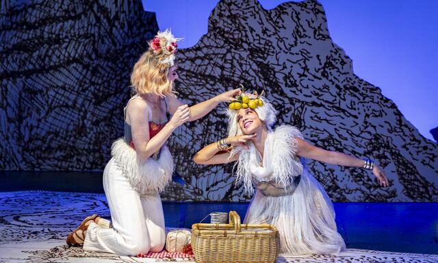 Ein geschmeidiger Mezzosopran und ein höhensicherer Sopran: Eline Welle als Elpina und Chelsea Zurflüh als Licori.                    