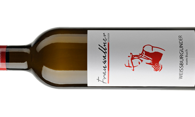 Im Keller: Weißburgunder vom Buch 2011