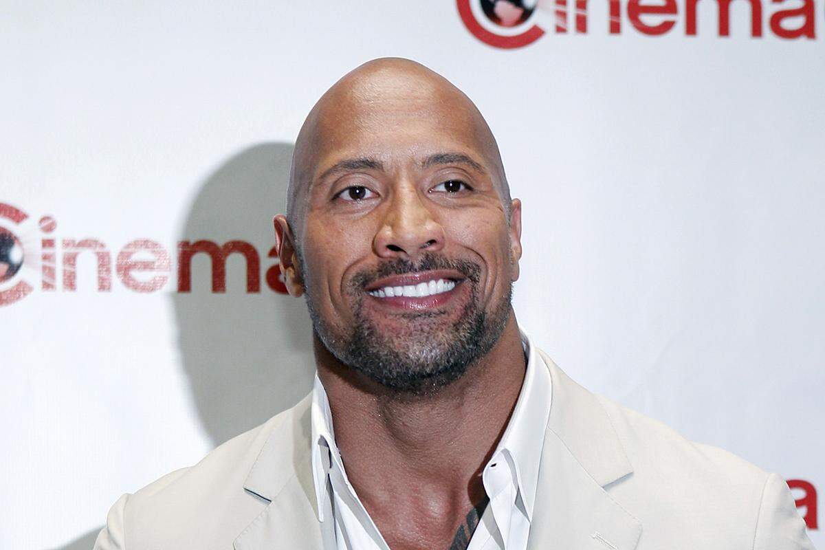 Auf Rang zwei der "Forbes"-Liste folgt "Fast & Furious"-Star und Wrestler Dwayne Johnson mit geschätzten 52 Millionen Dollar.