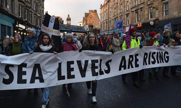 Demonstrierende in Glasgow