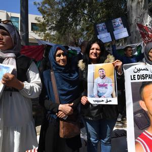 Proteste vor der italienischen Botschaft in Tunis.