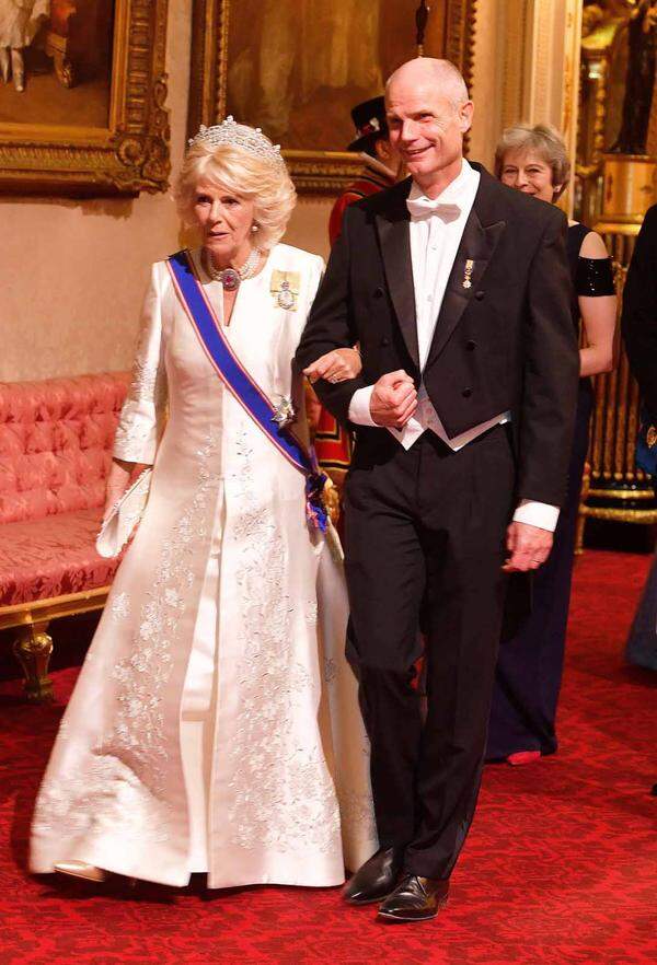 Camilla, Herzogin von Cornwall, mit dem niederländischen Außenminister Stef Blok.