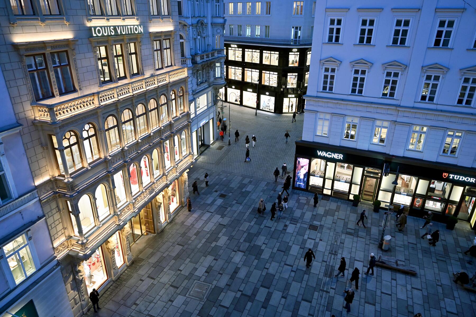 Signa-Immobilie Goldenes Quartier steht zum Verkauf [premium]