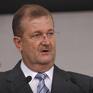 Der frühere Porsche-Chef Wendelin Wiedeking zieht Bilanz.