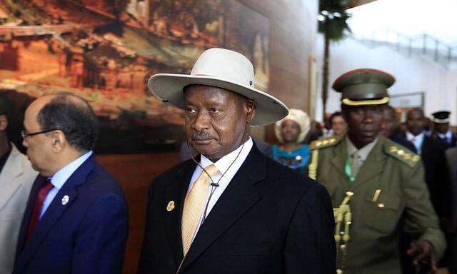 Museveni änderte seine Meinung und unterschrieb das umstrittene Gesetz.