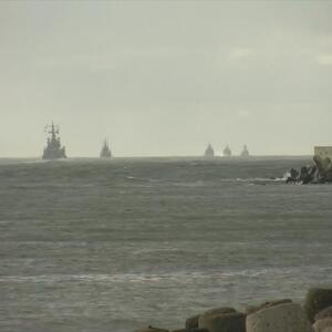 Schiffe der russischen Armee bei einer Patrouille in der Ostsee.