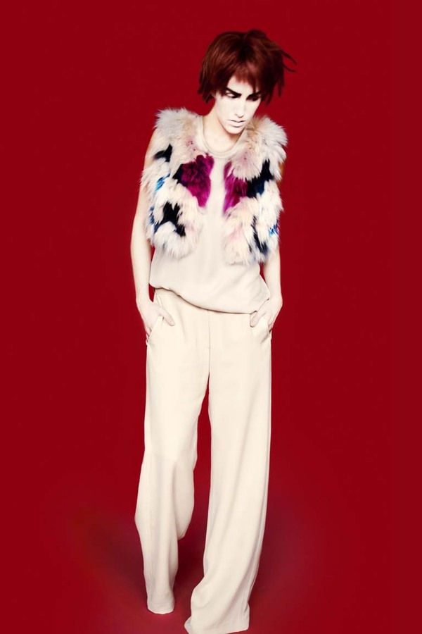 J. Mendel setzt bei Hosenanzug und...