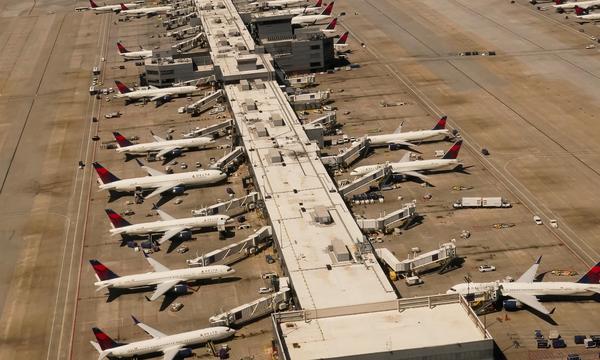 Der Flughafen Hartsfield-Jackson Atlanta International gilt - gemessen am Passagieraufkommen - als größter der Welt. 