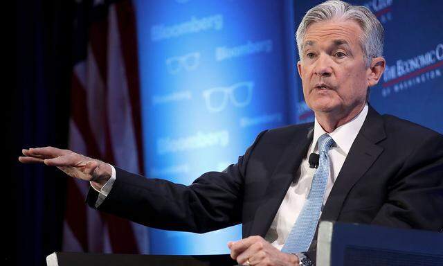 US-FED-CHAIR-JEROME-POWELL-ATTENDS-DISCUSSION-AT-ECONOMIC-CLUB-O