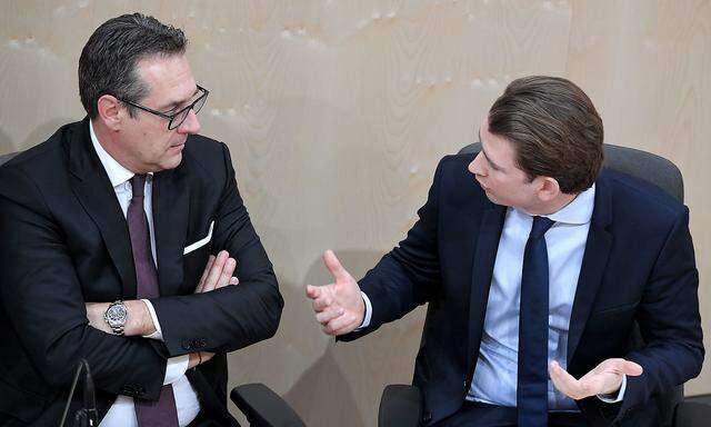 Archivbild: Strache und Kurz im Nationalrat