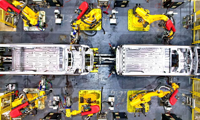 Die Automobilwirtschaft ist in Sachen Automatisierung ganz vorne - und dennoch hat sie Aufholbedarf.