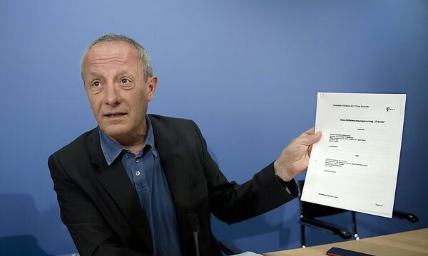 NSA-Affäre: Pilz zeigt fünf Deutsche an