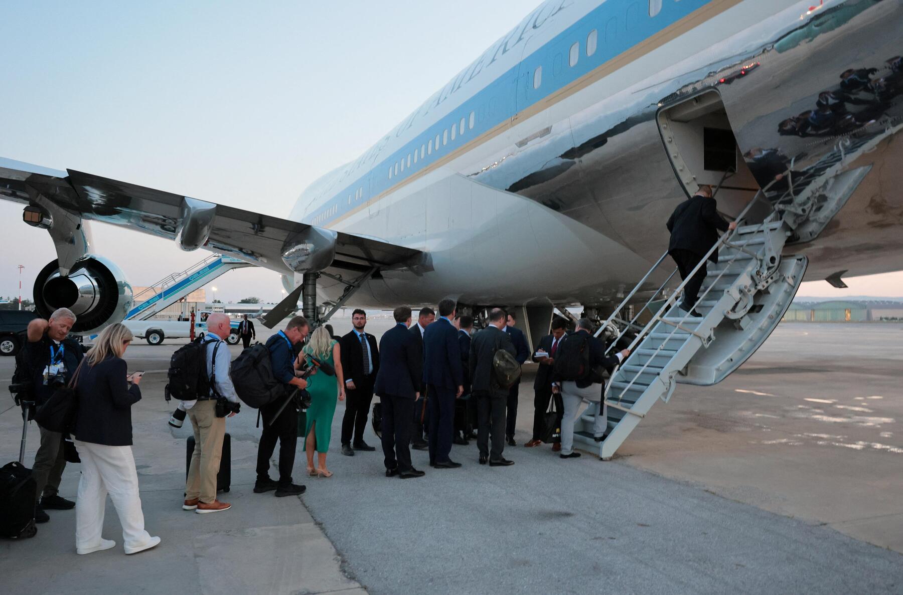 Trump Reportedly Switched Planes Secretly After NATO Summit Due to Iran Threat