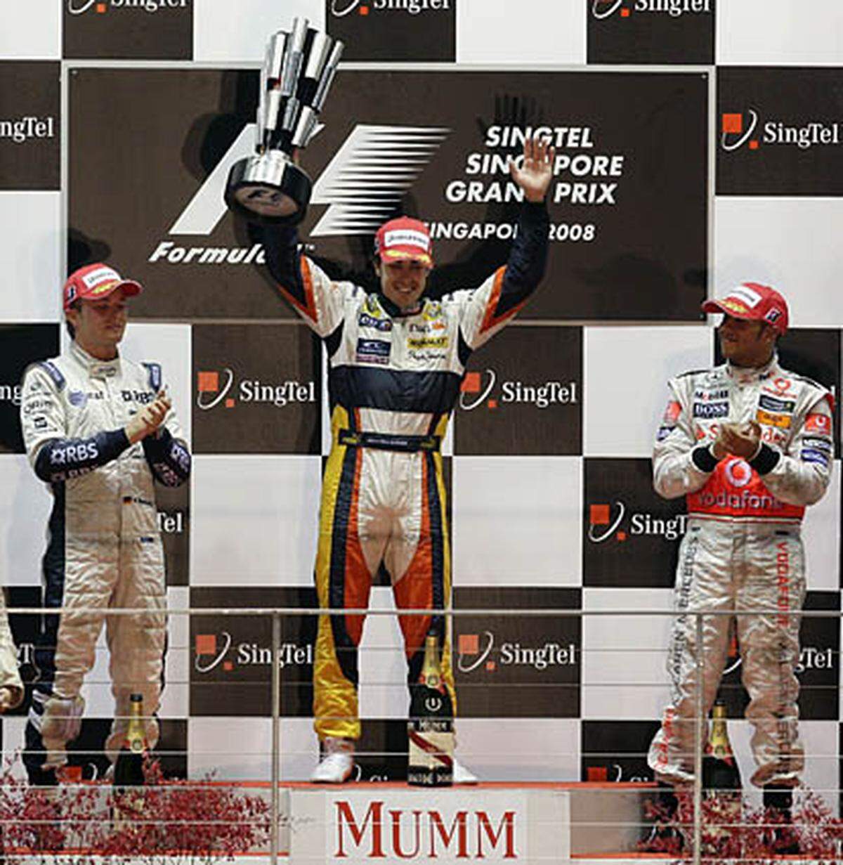Streckenbezeichnung: Singapur Street Circuit  Streckenlänge: 5,067 km  Runden: 61  Renndistanz: 309,087 km  Sieger 2008: Fernando Alonso  Homepage: http://www.singaporegp.sg