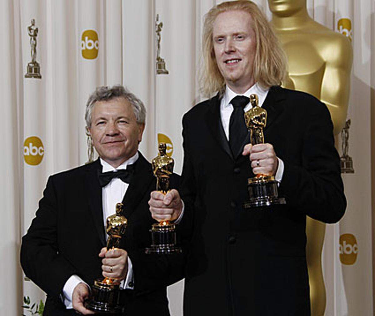 Diese Männer machen Töne: Paul N.J. Ottosson (rechts) erhielt den Oscar für den Besten Tonschnitt, gemeinsam mit Ray Beckett erhielt er nur wenig später den Oscar für den Besten Ton für "The Hurt Locker".