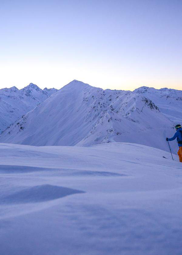 Am Jakobshorn: Viele fein präparierte Pisten liegen rund um Davos Klosters, aber auch viel Tiefschnee. 