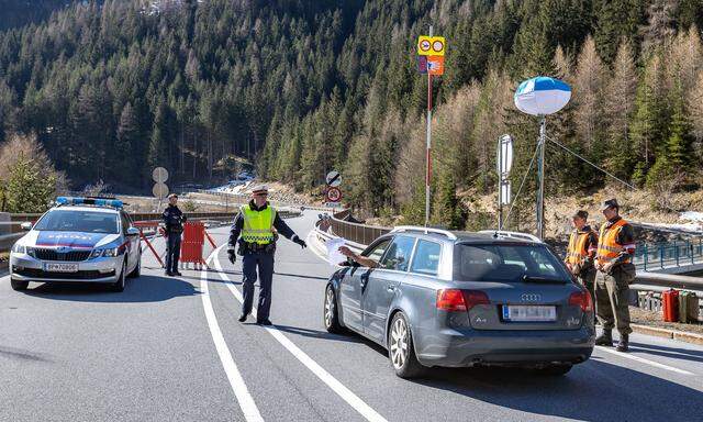 Quarantäne samt Einfahrtskontrollen in Tirol verlängert