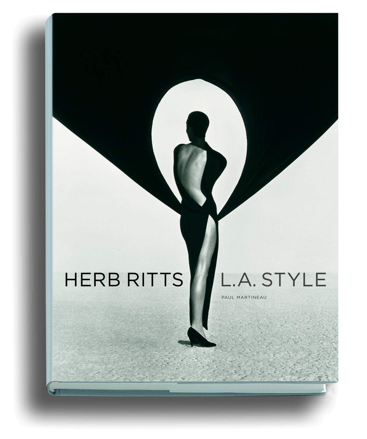 Begleitend zur Ausstellung gibt es schon jetzt das Buch L.A. Style mit den besten Arbeiten des Fotografen vom Verlag Schirmer/Mosel.