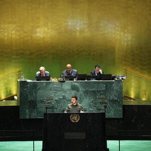 Wolodymyr Selenskij in seinem ersten Live-Auftritt vor dem UN-Forum in New York seit dem Kriegsbeginn.