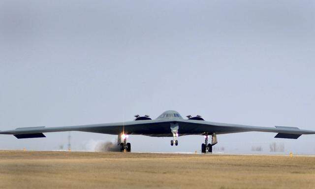 U.S. Air Force B-2 Spirit bomber lands at Whiteman Air Force Base in Missouri