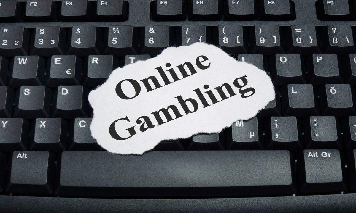 Tastatur und Online Gambling Tastatur und Online Gambling 01 03 2018 Borkwalde Brandenburg Auf e