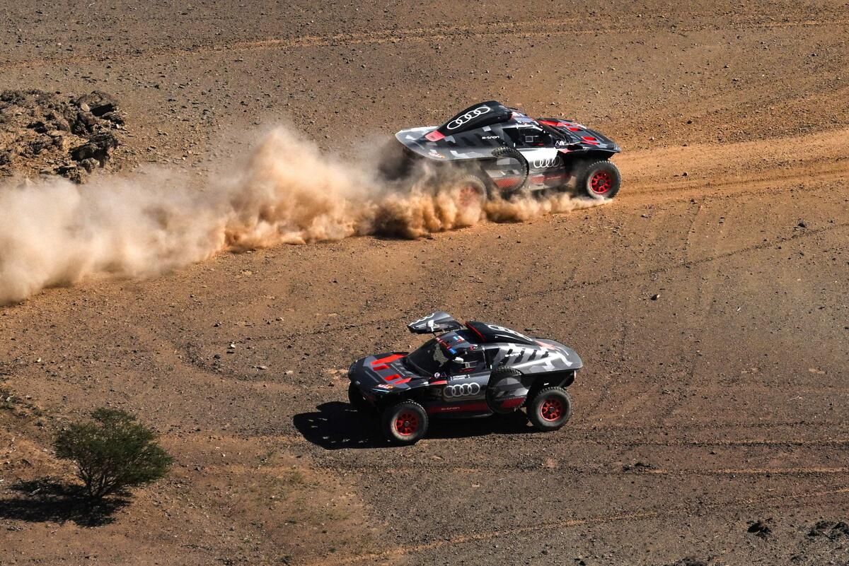 Der alte Mann und das Gaspedal: Carlos Sainz gewinnt die Rallye Dakar ...