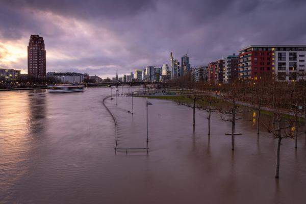 Hochwasser in Frankfurt am Main.