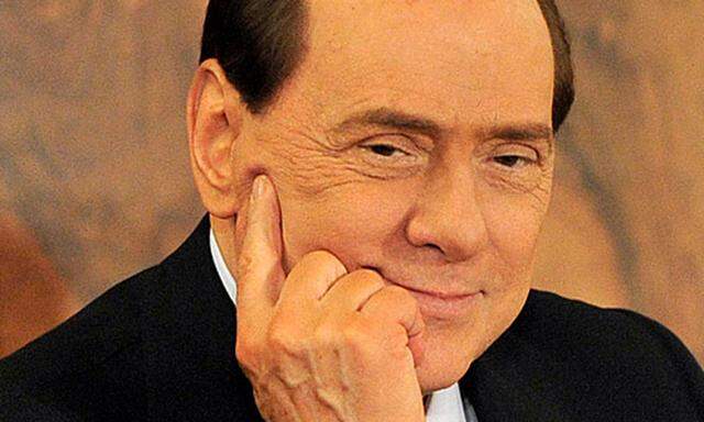 Italien: Berlusconi bildet Regierung um 