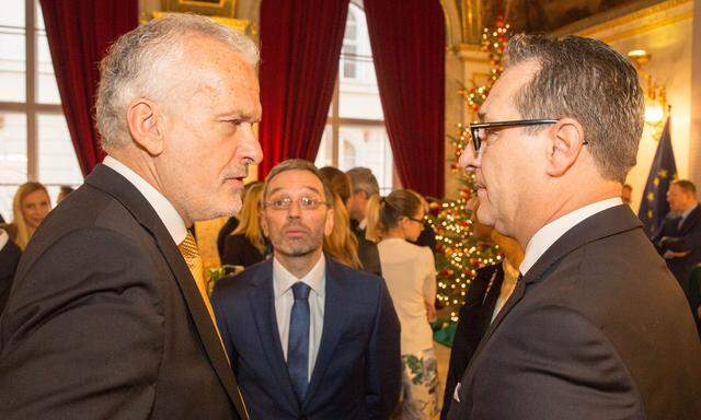 FPÖ-Chef Strache (r.) wollte Moser (l.) zum Präsidenten machen. Dieser streitet als ÖVP-Minister lieber mit Kickl.