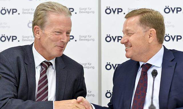Parteichef Mitterlehner und sein neuer Generalsekretär Werner Amon