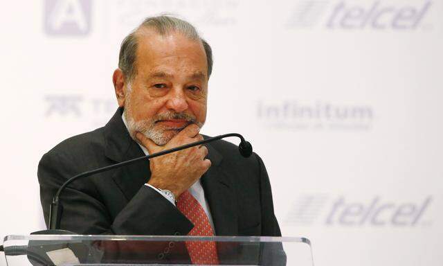 Billionaire Carlos Slim Speaks During The Launch Of Learning Platform Aprende