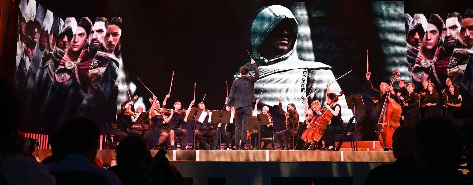 Ein Orchester samt Chor spielte 2019 in Los Angeles Auszüge aus der Musik zum Videospiel Assassins Creed.