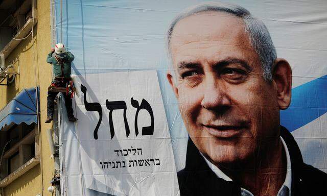 Das Image des Impfweltmeisters. Benjamin Netanjahu inszeniert sich im Wahlkampf als der Mann, der sein Land von dem Virus befreit hat. 