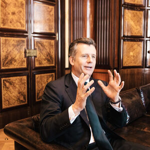 Philipp Hildebrand: „Europa steht vor der Frage: Wollen wir noch eine Rolle spielen und für unsere Zukunft und die unserer Kinder eine prägende Kraft sein? Oder wollen wir de facto zu einer Art Kolonie der USA oder Chinas werden?“