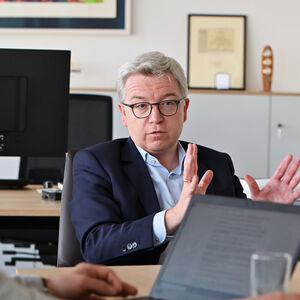 Michael Höllerer ist seit April Chef der Raiffeisen Landesbank NÖ-Wien und der Beteiligungsholding Raiffeisen Holding NÖ-Wien.  