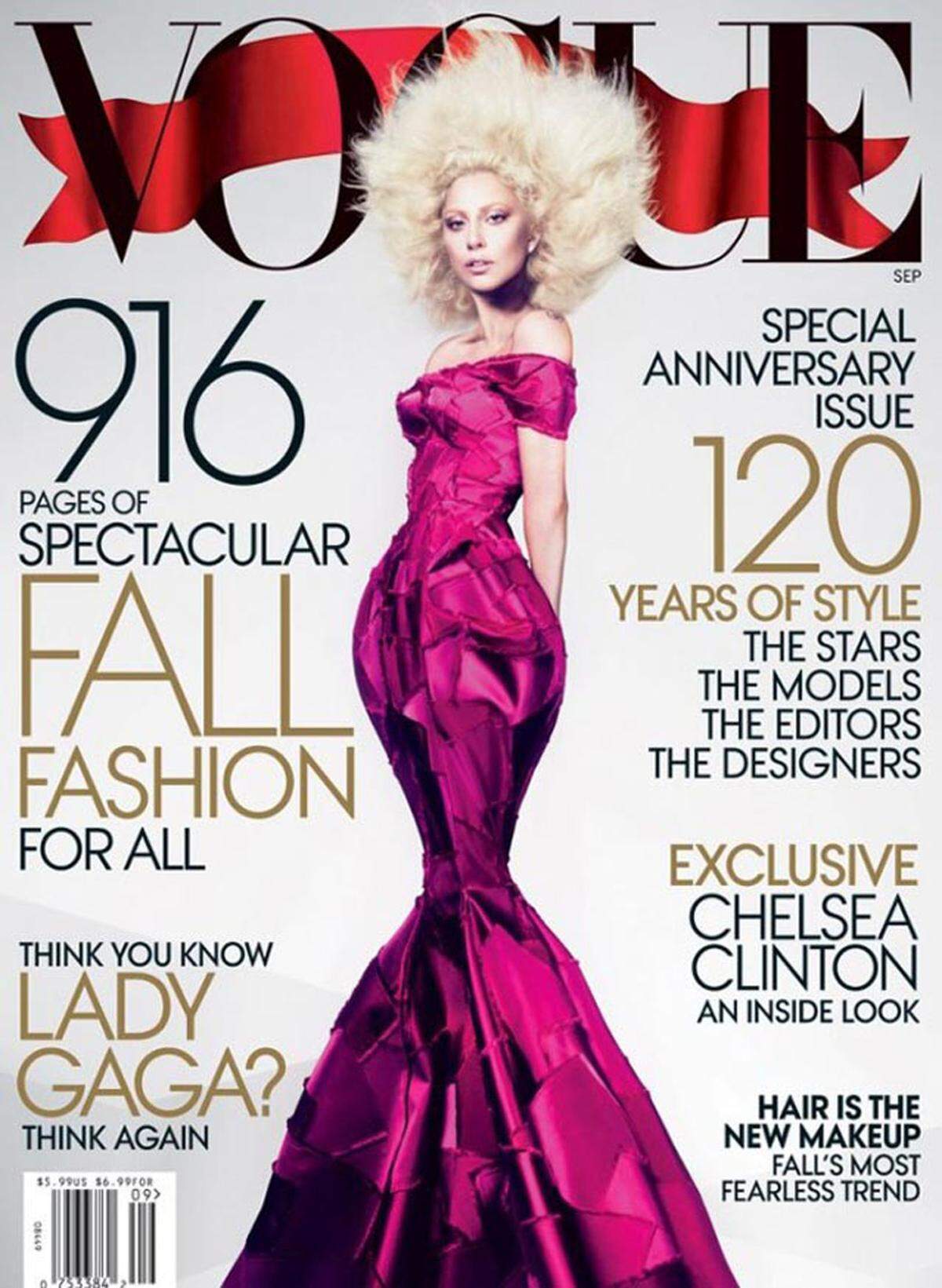 Mit einer langgezogenen und extrem dünne Silhouette wurde Lady Gaga am Vogue-Cover abgebildet.