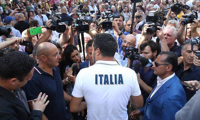 Italiens Vizepremier, Matteo Salvini, hat schon seit Längerem nur noch auf den richtigen Zeitpunkt gewartet, um Neuwahlen vom Zaun zu brechen.