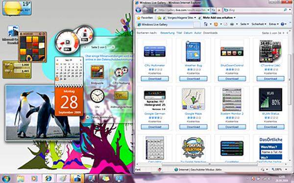 Die kleinen Programm-Schnipsel, die Wetter, Kalender und Nachrichten auf den Desktop bringen, waren unter Vista noch an ein "Gehege" am rechten Bildschirmrand gebunden, der "Sidebar". Diese Widgets können nun frei am Desktop platziert werden. Ab Werk verfügbar sind neun Widgets wie ein RSS-Reader für Nachrichten, eine Wettervorschau, eine Uhr, ein Kalender, eine Diashow und ein Spiel. Im Internet gibt es weitere Minianwendungen.