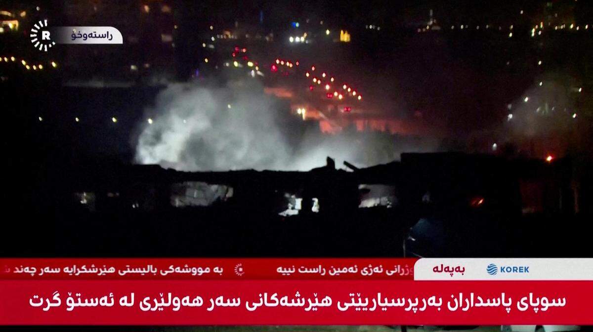 Nächtliche Aufnahmen eines irakischen Fernsehsenders unmittelbar nach dem iranischen Angriff.