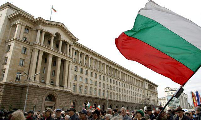 Bulgarien Regierung macht frei