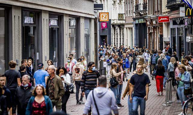Die Innenstadt von Amsterdam bekam dank des Coronavirus eine kurze Zwangspause vom Massentourismus.