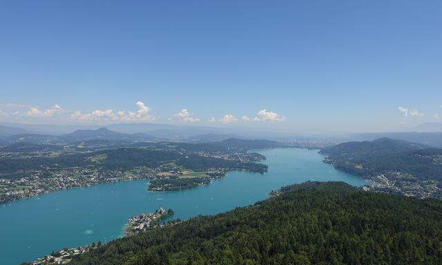 Blick vom Pyramidenkogel Richtung Klagenfurt